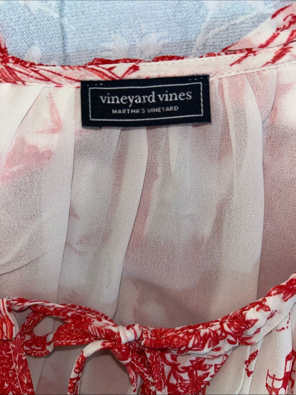 Vineyard Vines Red and White Toile Peasant Top M - Picture 3 of 3